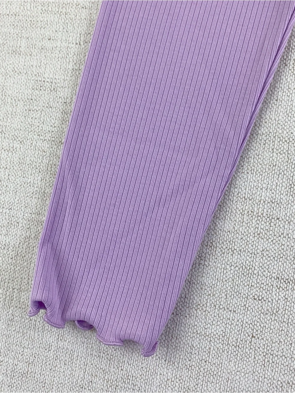 Old Navy New girl's Ribbed Lavender Leggings size M(8)